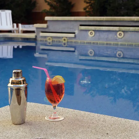 מלון Rvhotels Mar De Tossa טוסה דה מאר