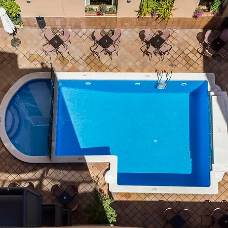 ホテル Rvhotels Mar De Tossa