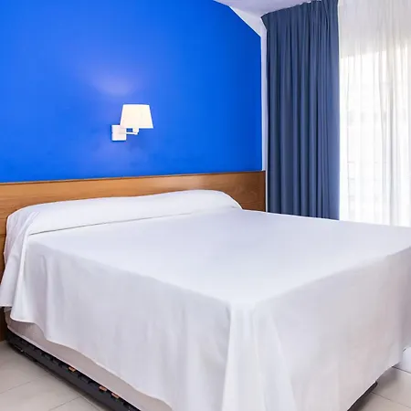Rvhotels Mar De Tossa 3* טוסה דה מאר