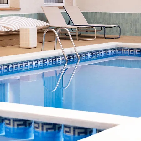 Rvhotels Mar De Tossa מלון