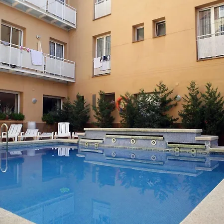 מלון Rvhotels Mar De Tossa טוסה דה מאר