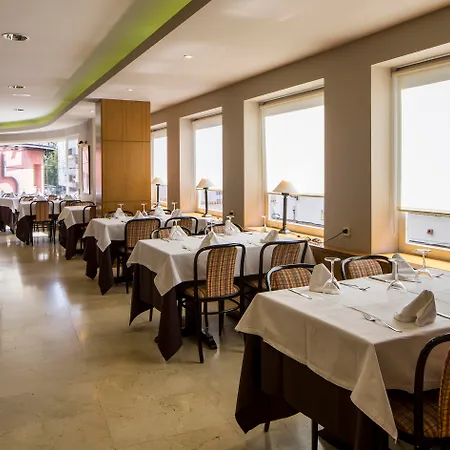 فندق Rvhotels Mar De Tossa 3*