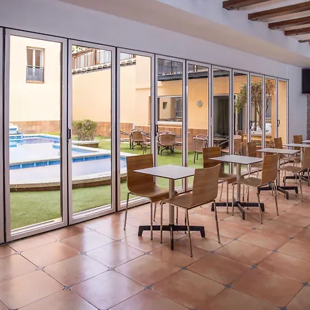מלון Rvhotels Mar De Tossa טוסה דה מאר