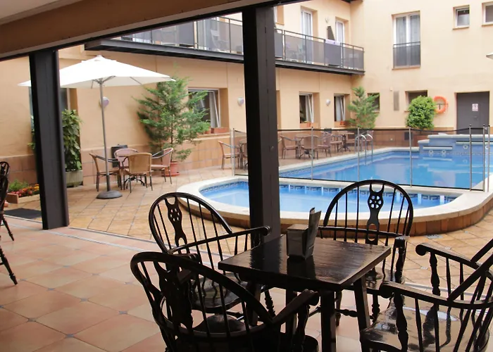فندق Rvhotels Mar De Tossa توسا ذي مار